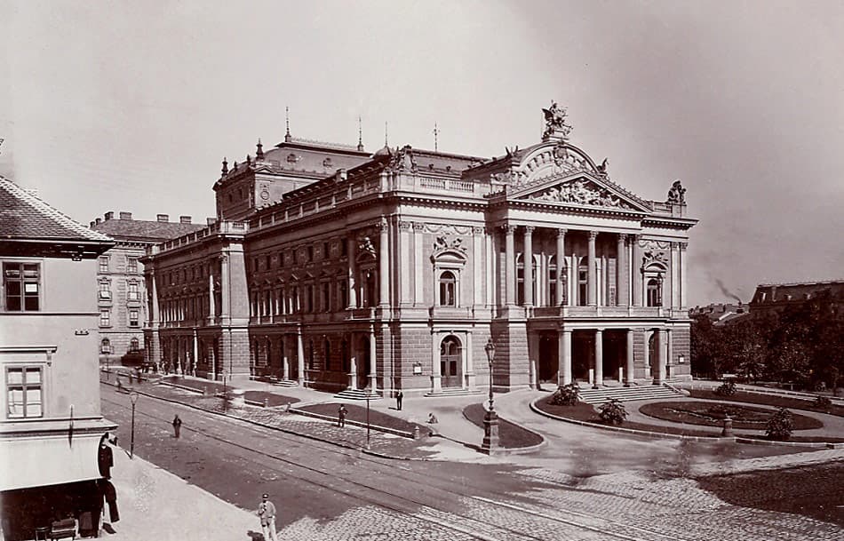 Městské divadlo Na hradbách v roce 1894.