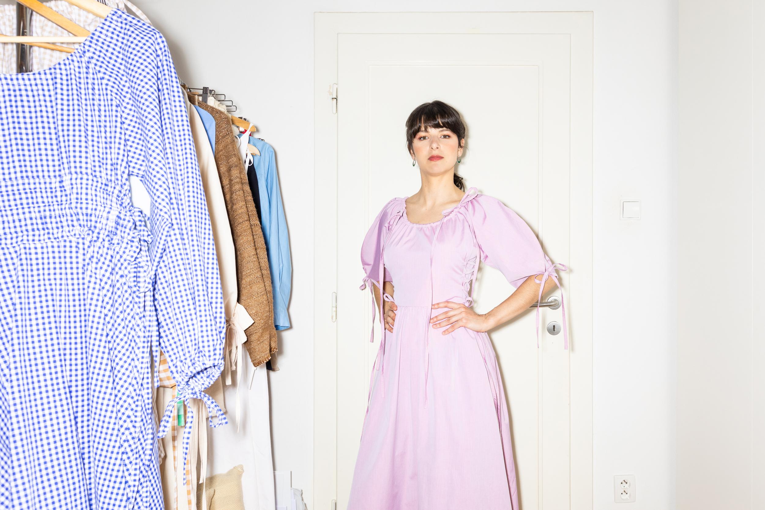 Při podnikání nejste jen osoba, co navrhuje nebo šije. Jste taky marketér, content creator, social media manager nebo správce eshopu