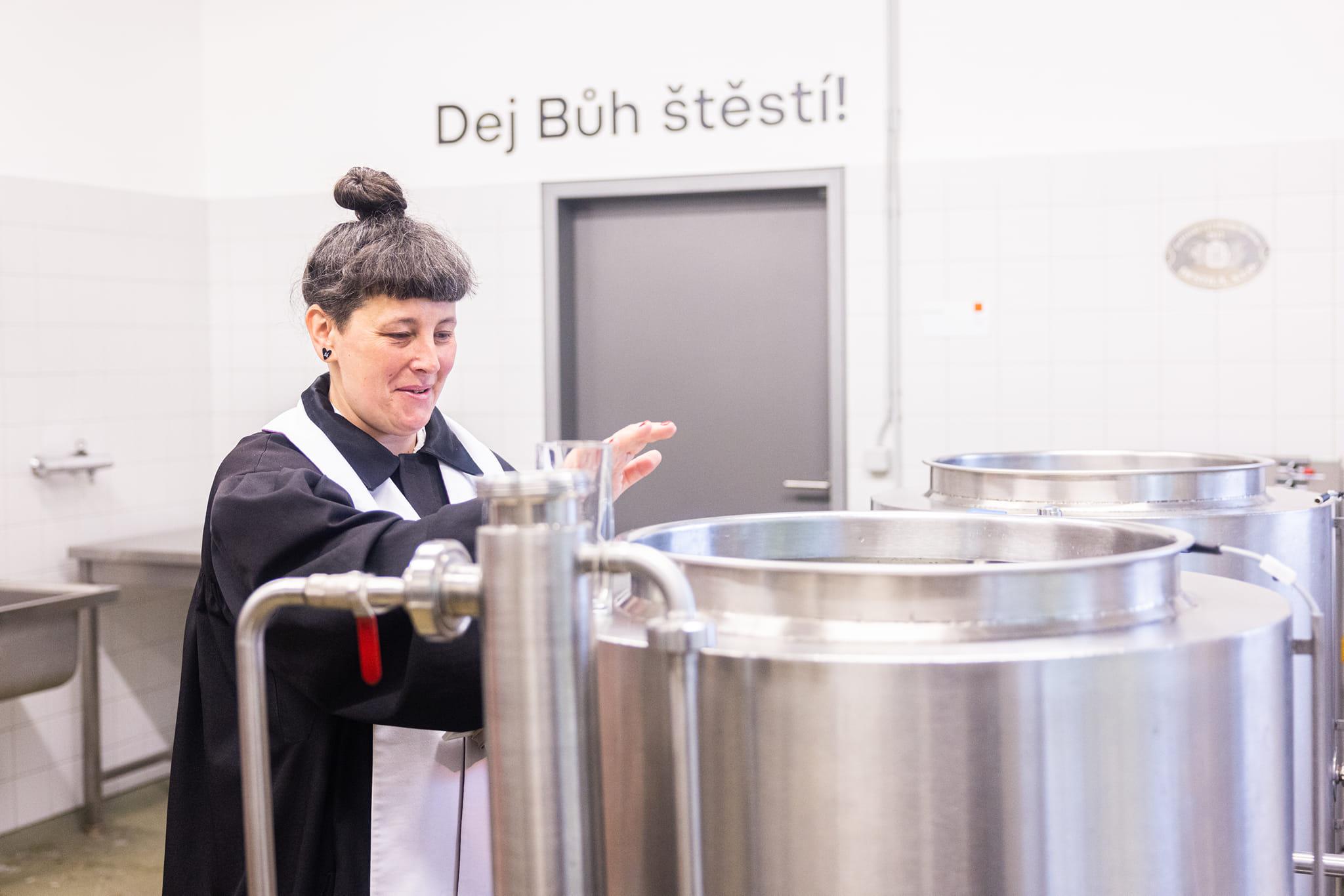 Sandra Silná žehná studentskému pivovaru