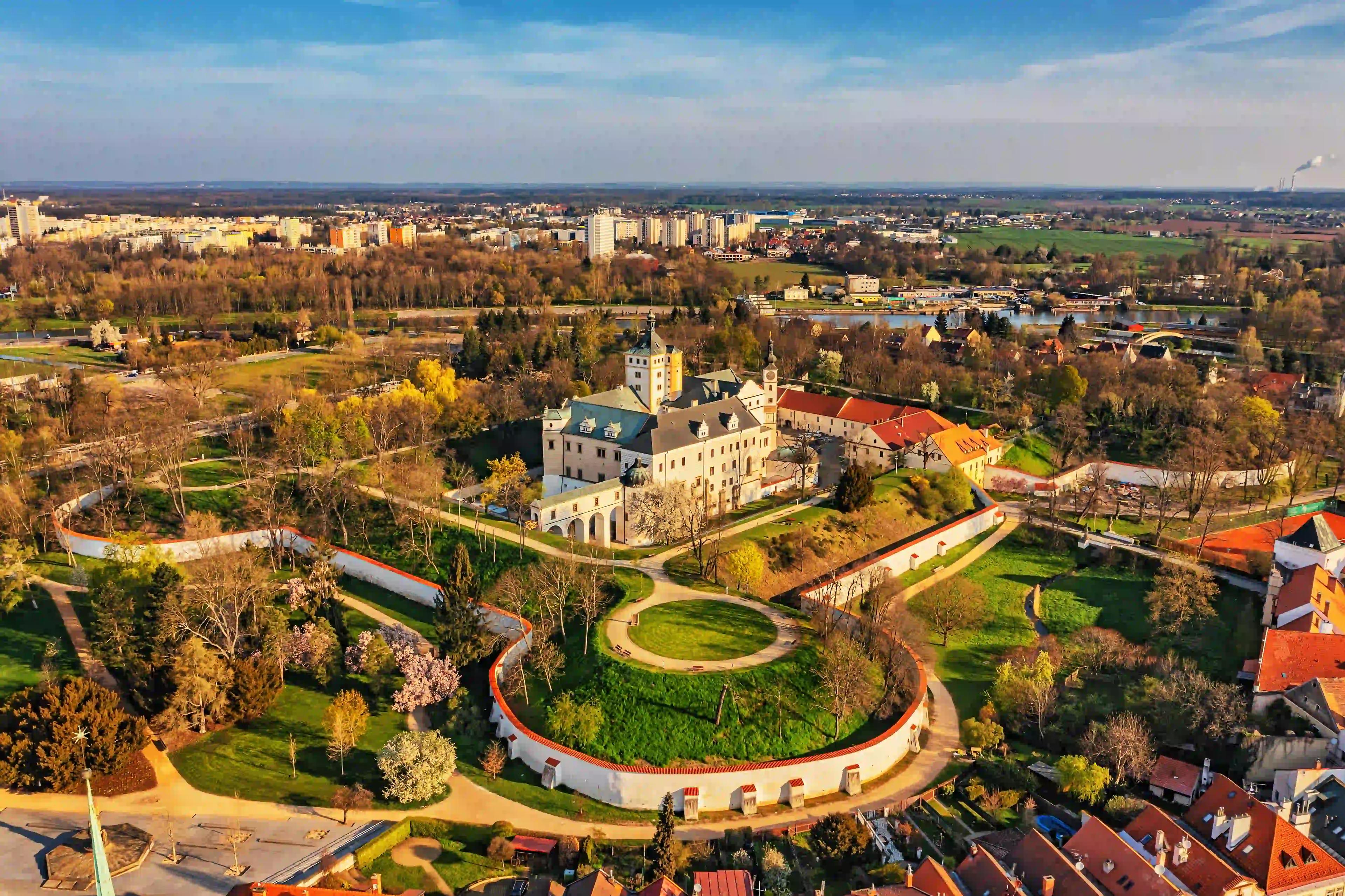 Pardubice vás překvapí svou pestrostí