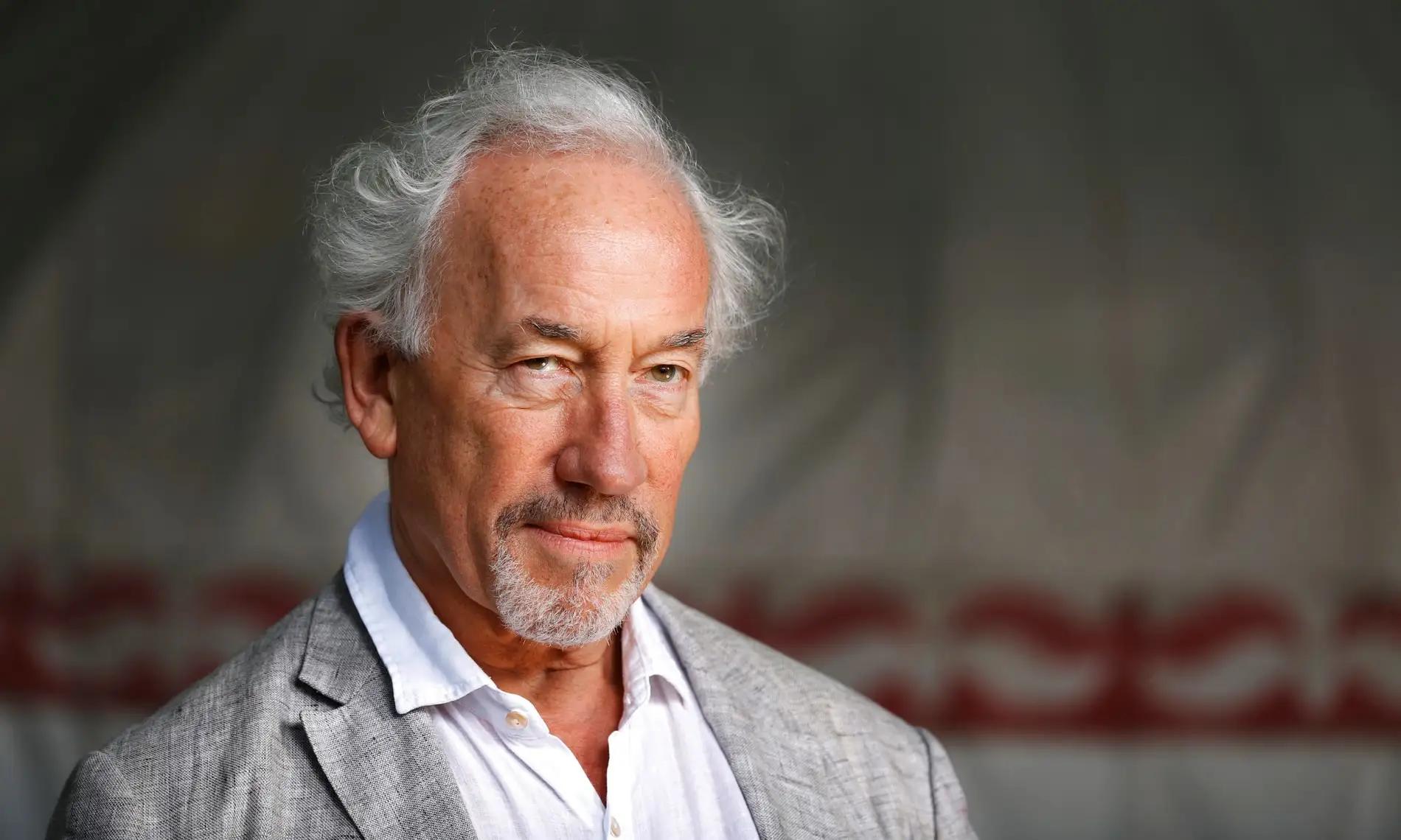 Účinkovat bude také britský herec Simon Callow se dvěma shakespearovskými monology.