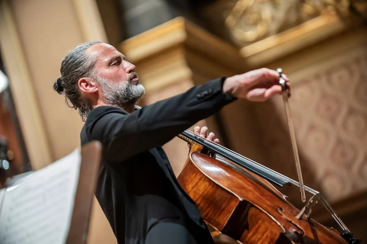 Violoncellista Jiří Bárta