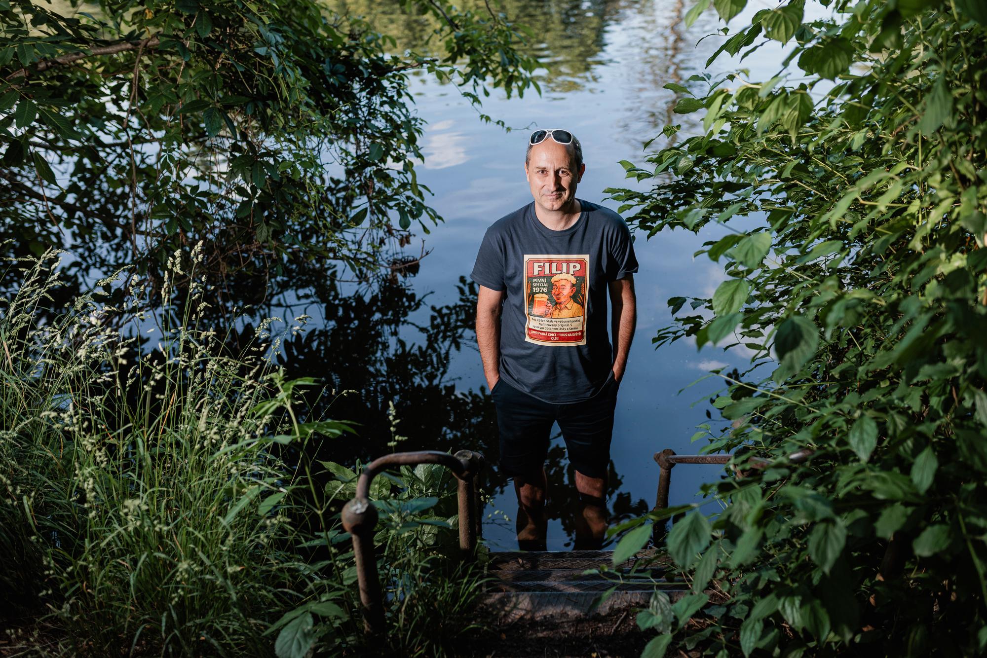 Staré průmyslové schodiště u Svratky v Jundrově.