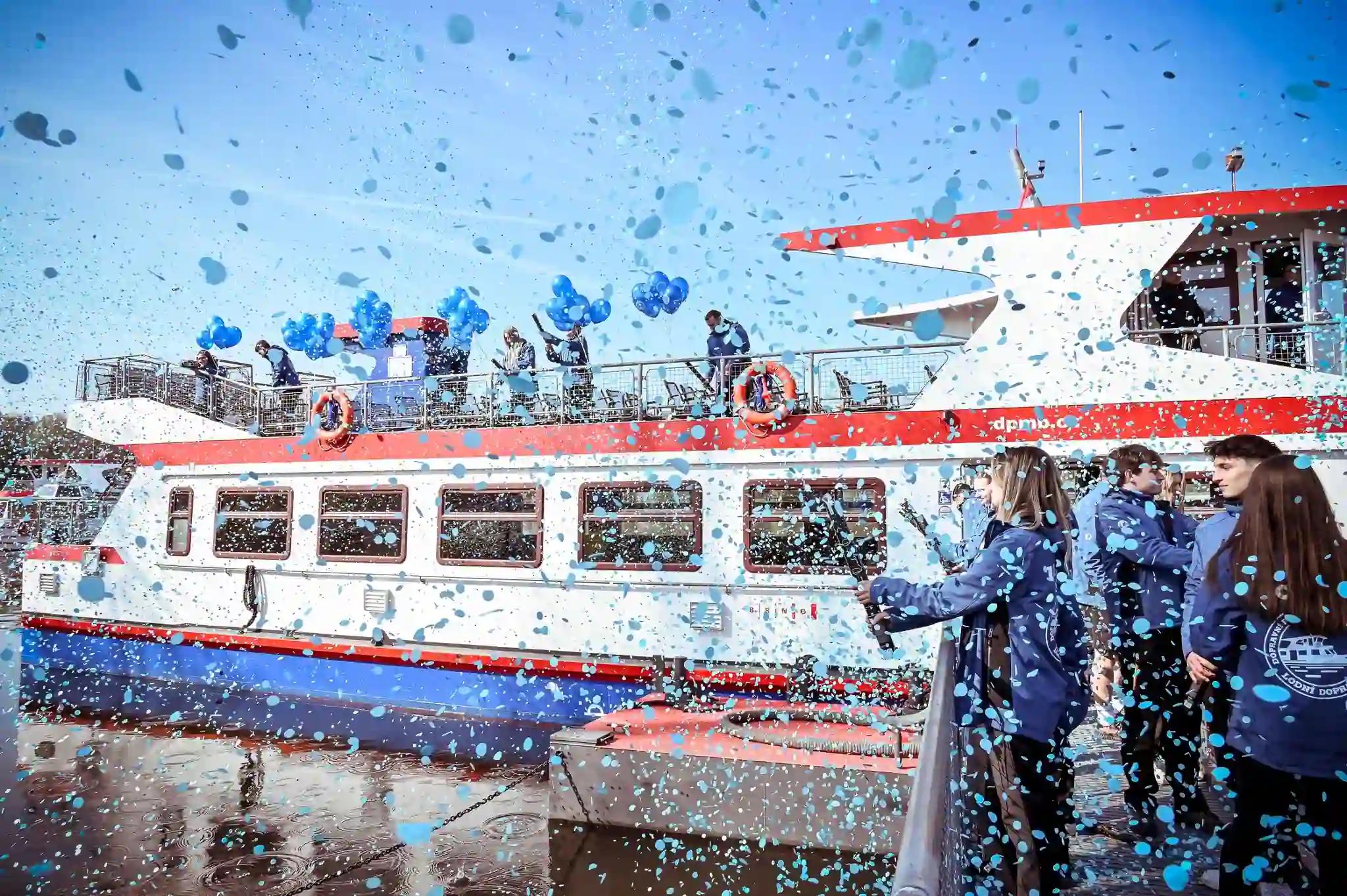 Oslavy 80 let lodní dopravy