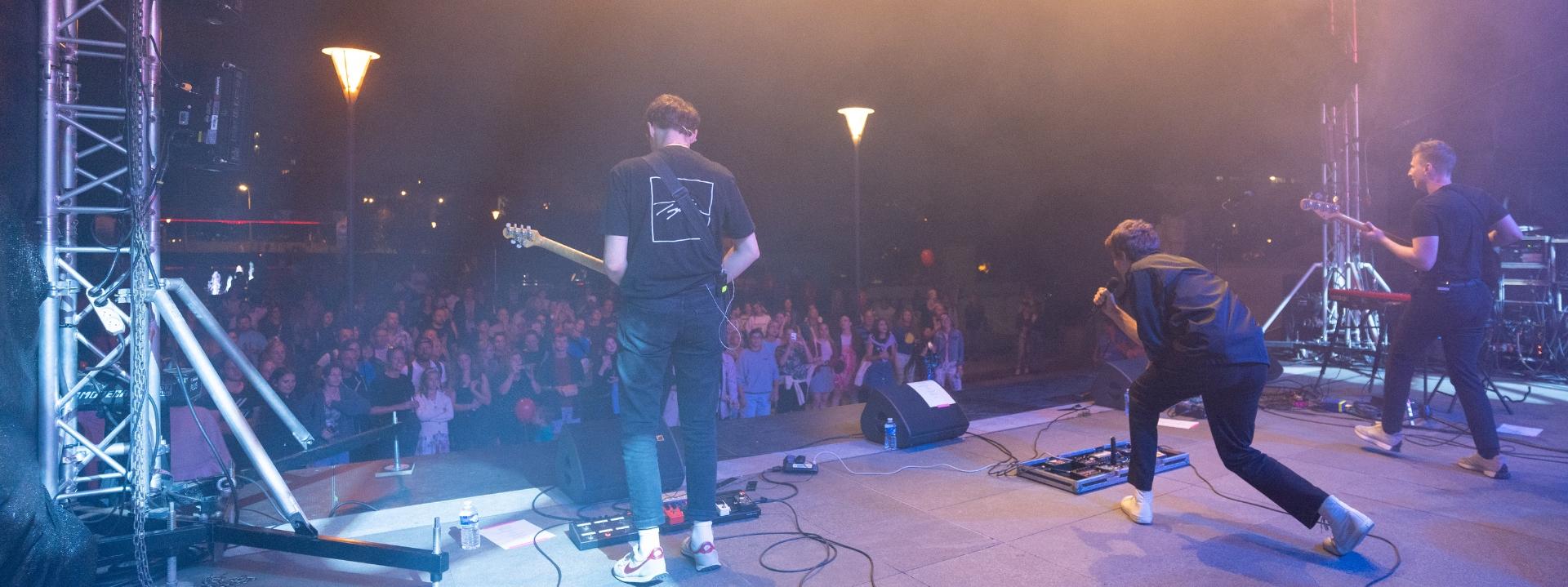 The Tap Tap rozproudí Riviéru svou hudební show.