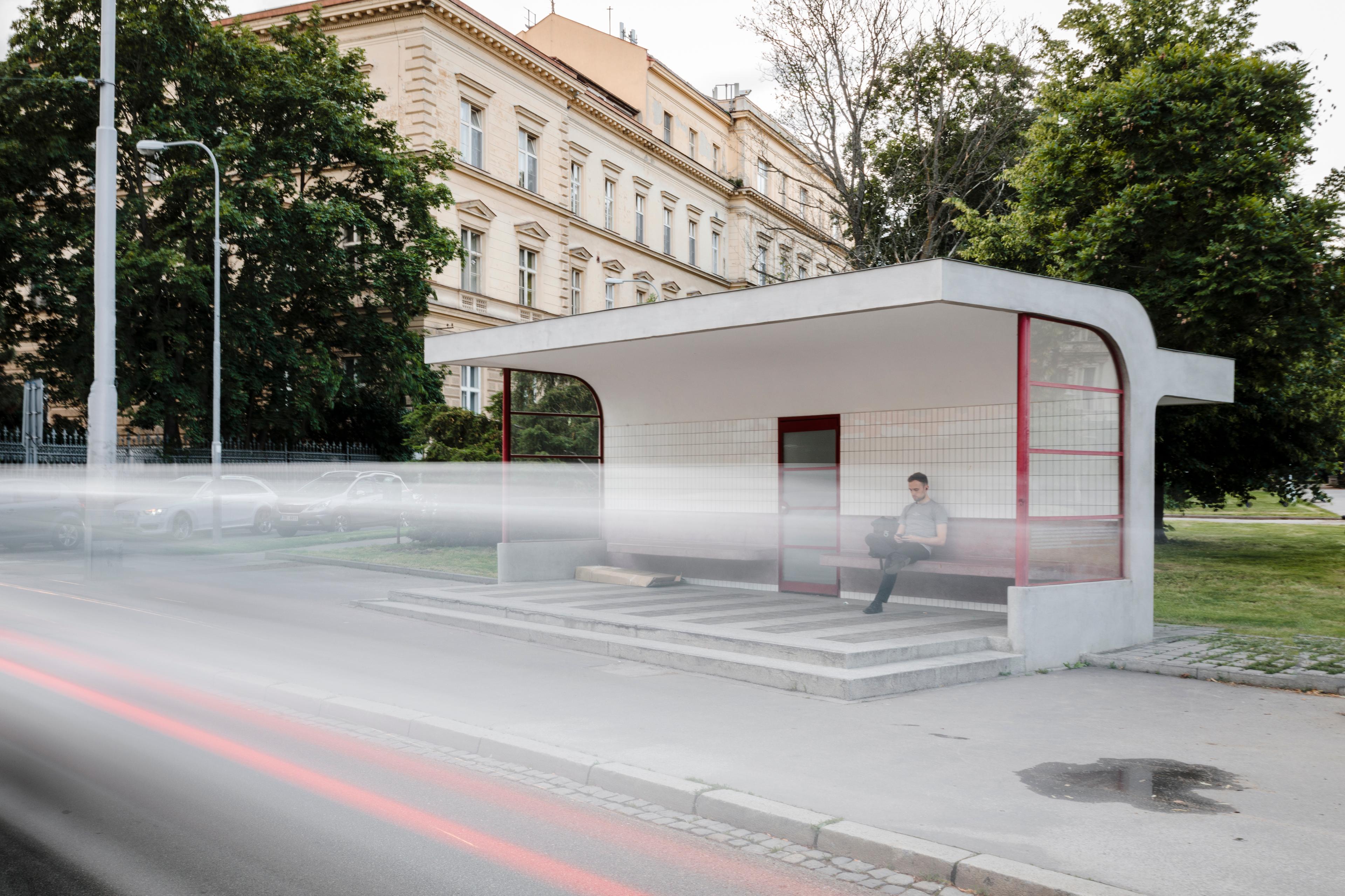 Čekárna od Oscara Pořísky