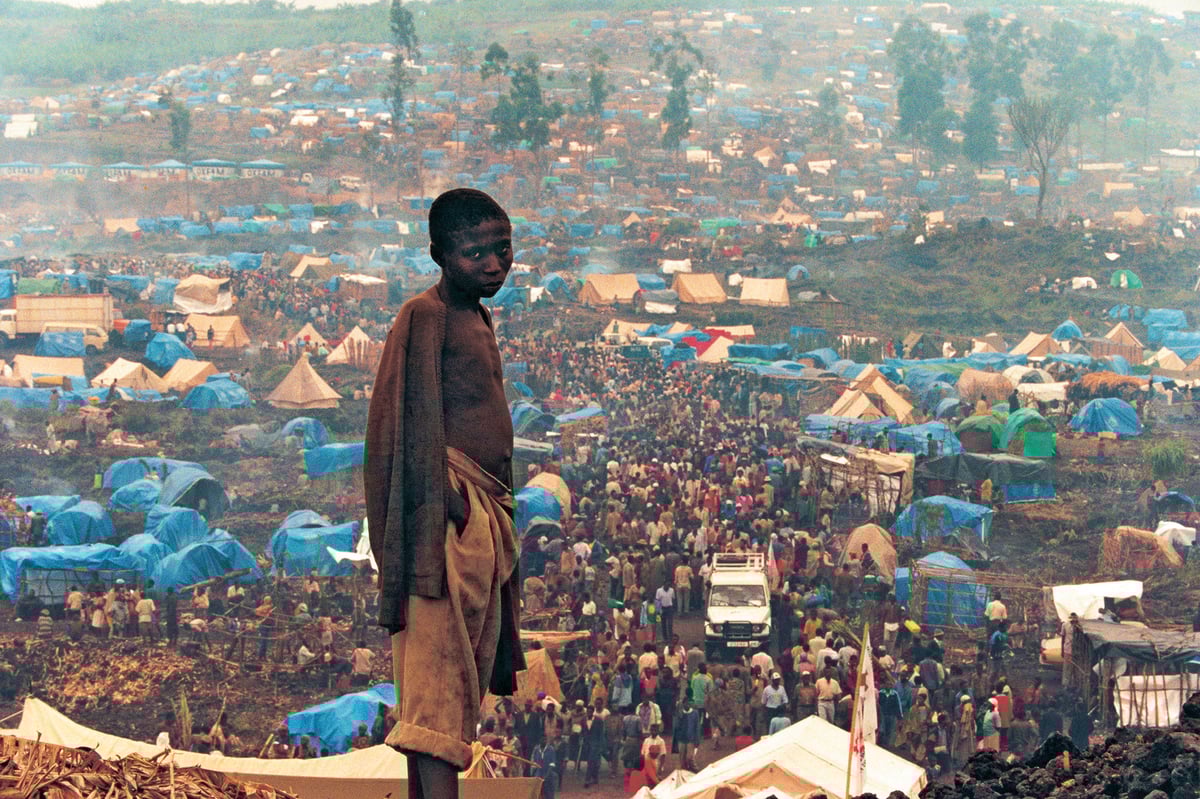 Goma, Zair - uprchlický tabor, hlavní cena Czech Press Photo 1995 Goma, Zair - uprchlický tabor, hlavní cena Czech Press Photo 1995