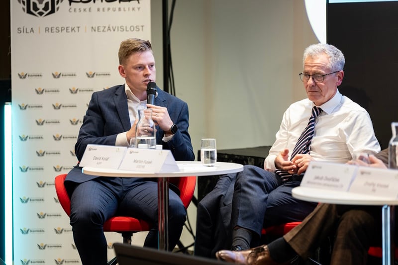  David Kolář (AIFP), Martin Fusek (ÚOCHAB) 