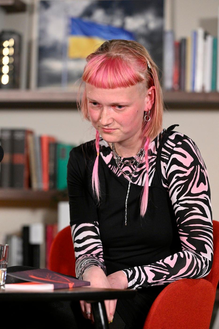 Nela Bártová Nela Bártová