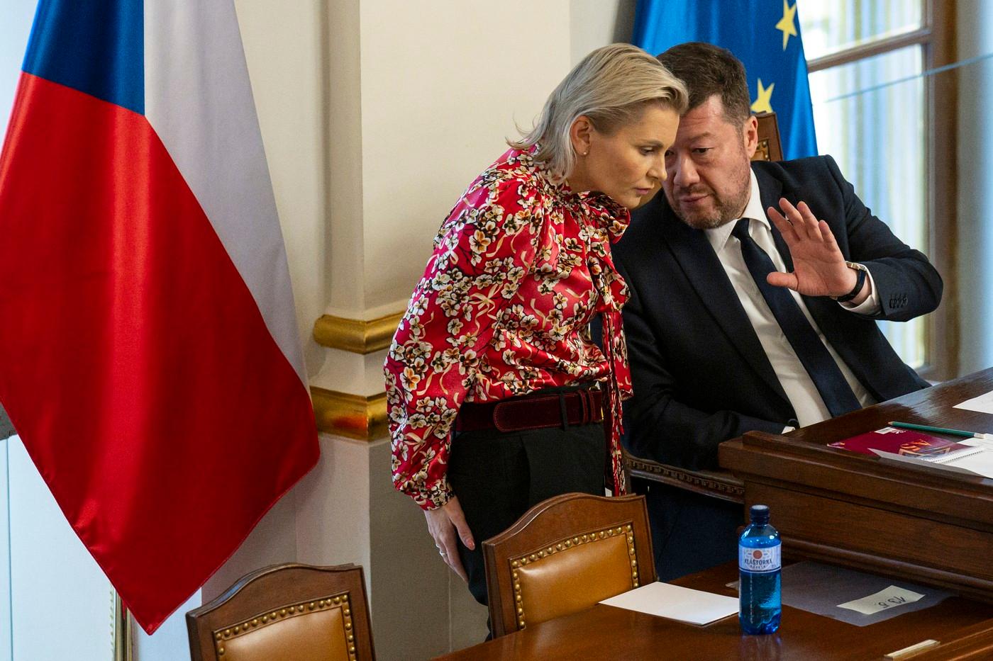 Taťána Malá, Tomio Okamura