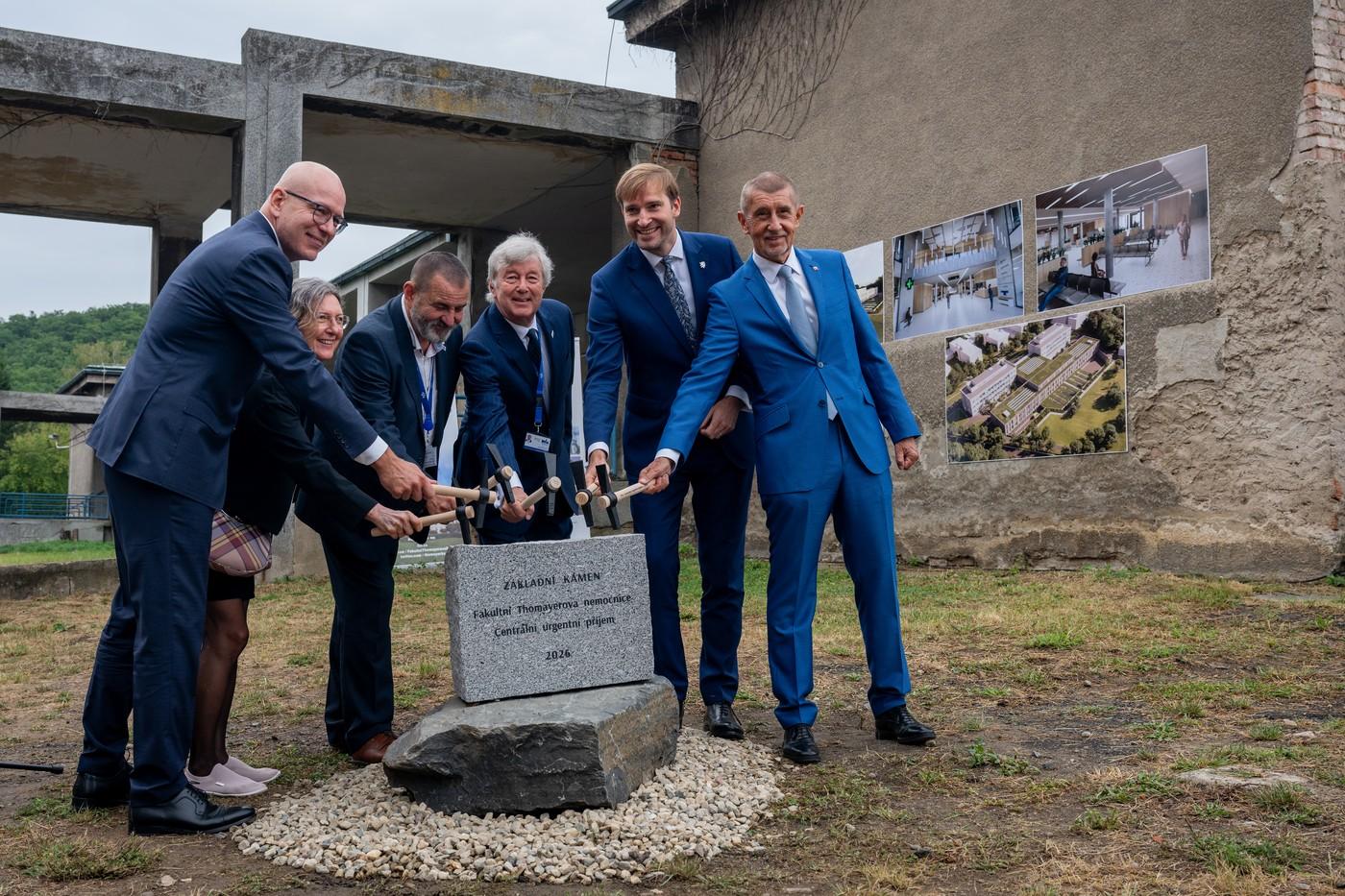 Zahájení stavby centrálního urgentního příjmu ve Fakultní Thomayerově nemocnici, 19. srpna 2026