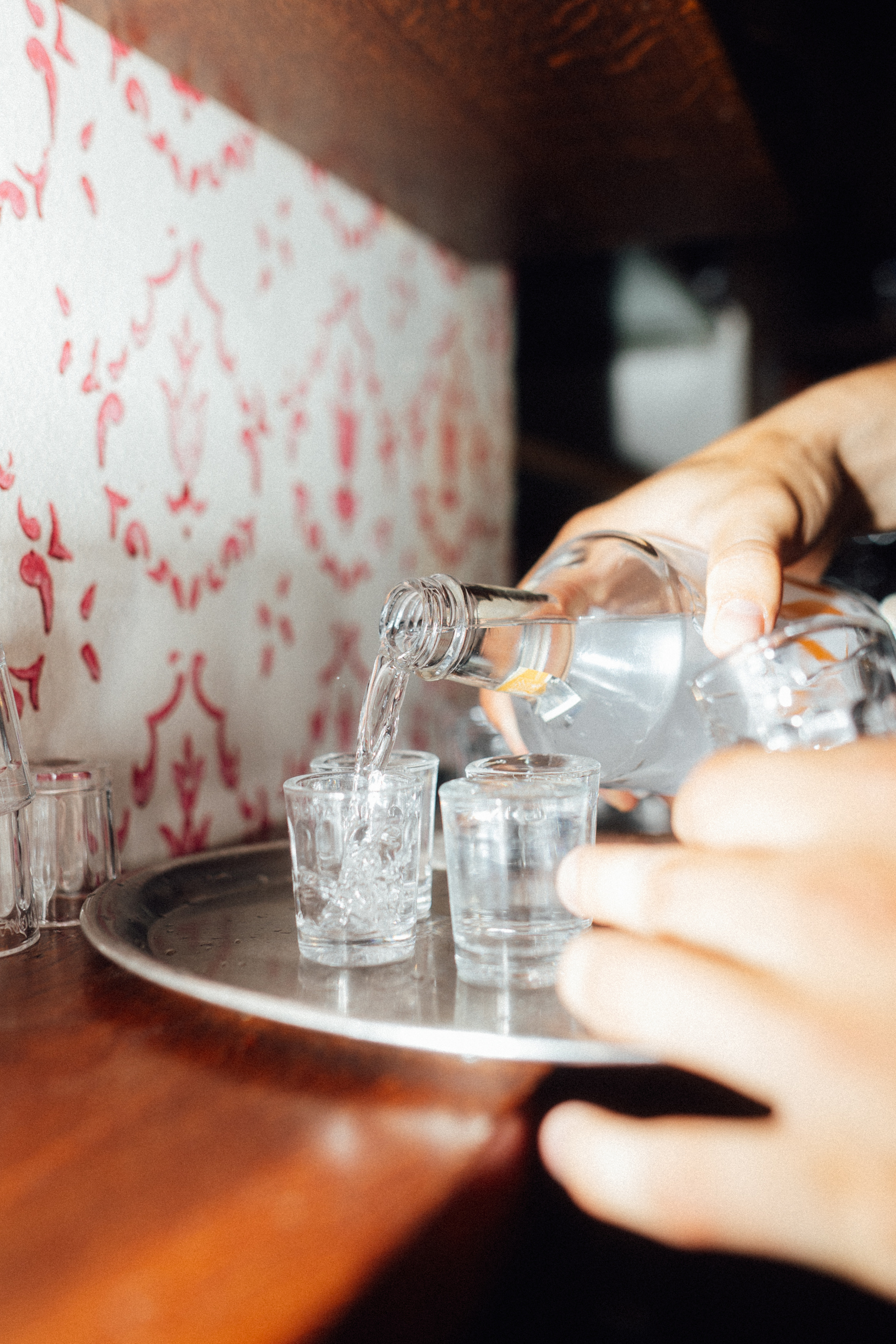 Narozeniny Lokálu Pod Divadlem 2025, rozlévání pálenky