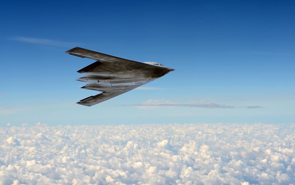 Neviditelný bombardér B-2 je nejdražší vojenské letadlo všech dob