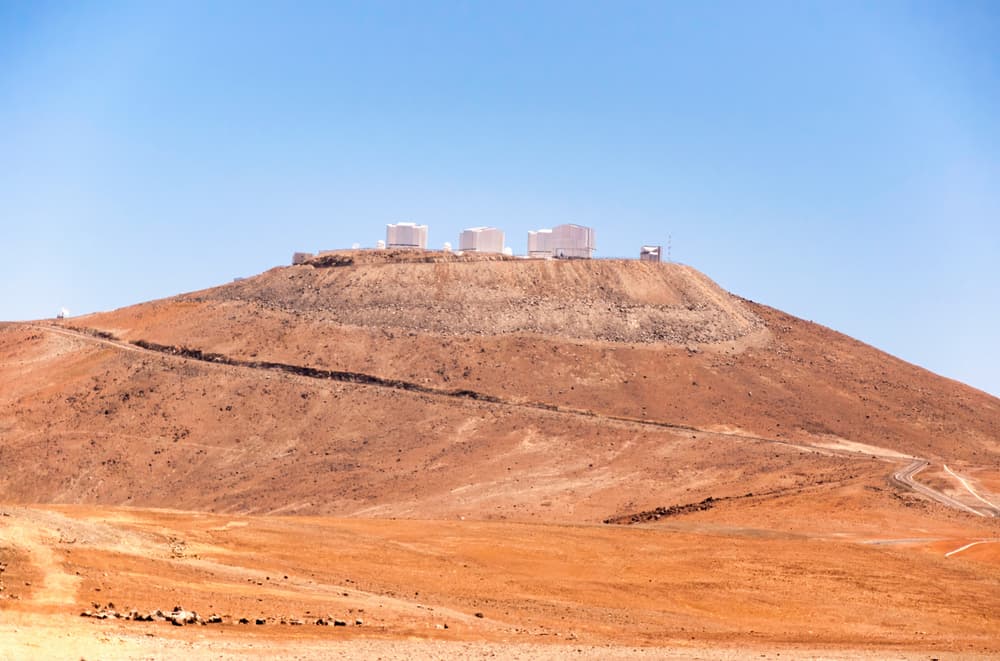 Dalekohledy na Cerro Paranal v Chile