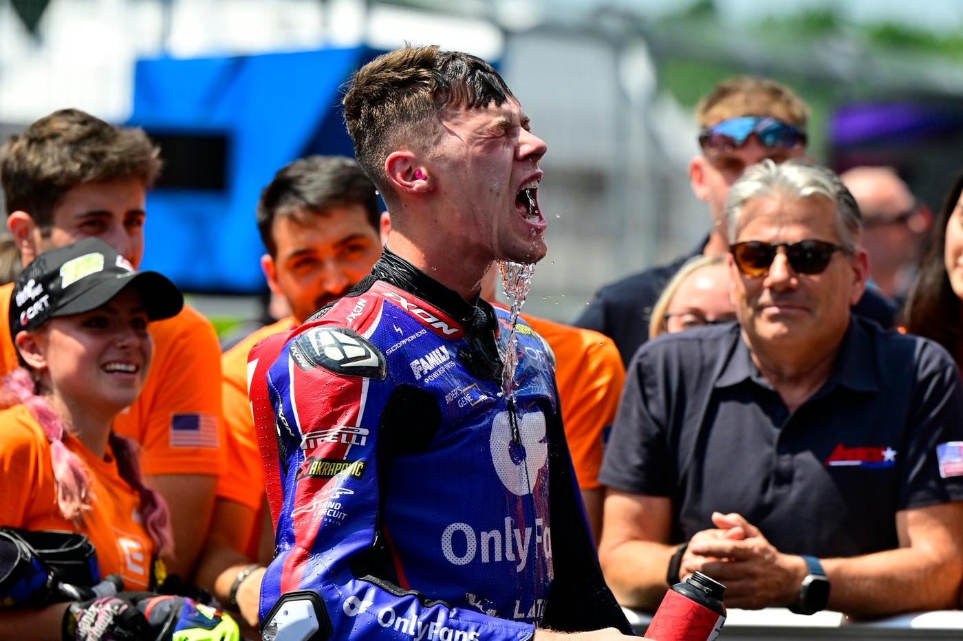 Jezdec kategorie Moto2 Filip Salač Jezdec kategorie Moto2 Filip Salač