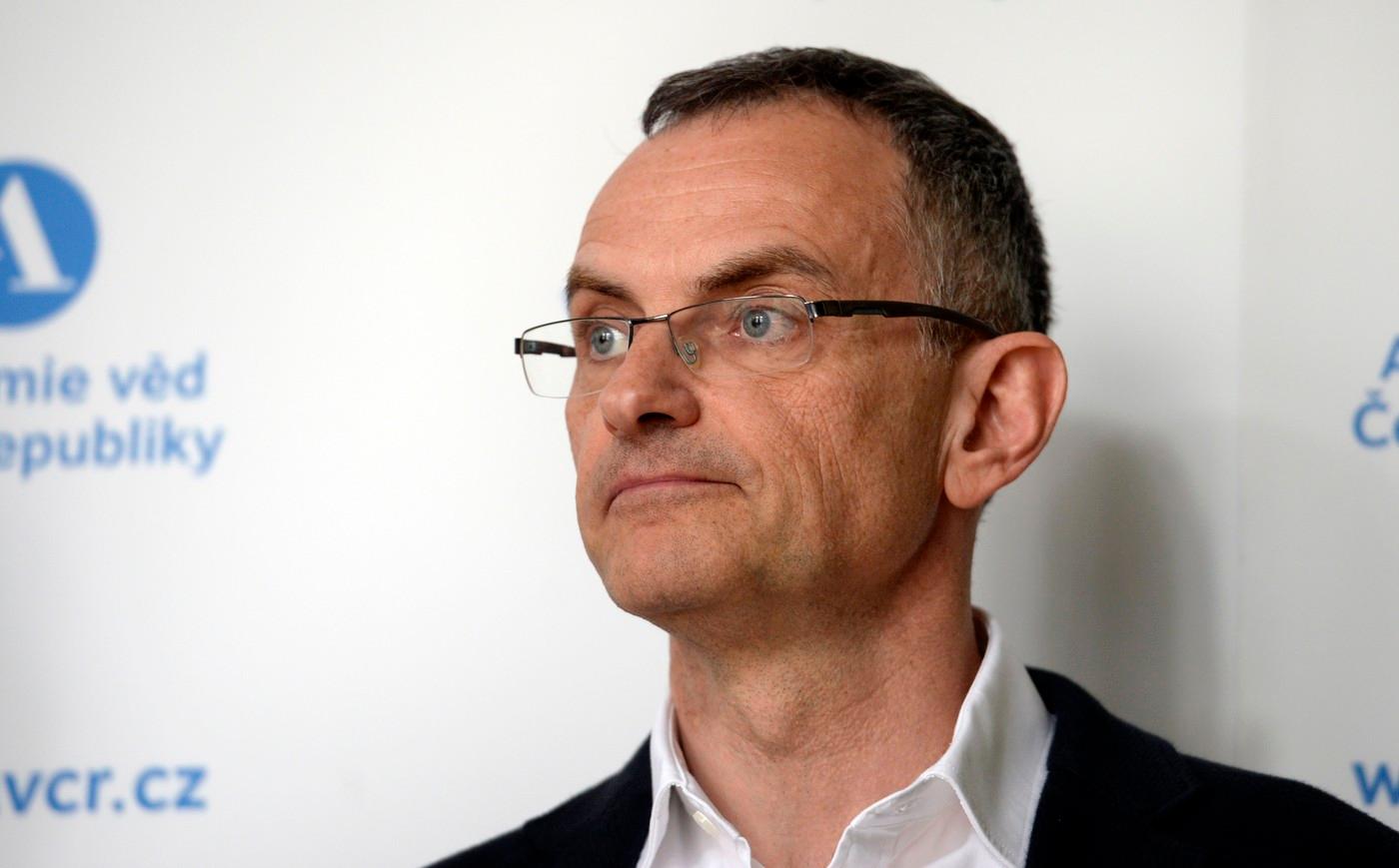 TOMÁŠ JUNGWIRTH, vědec, vedoucí oddělení spintroniky a nanoelektroniky, Fyzikální ústav AV ČR