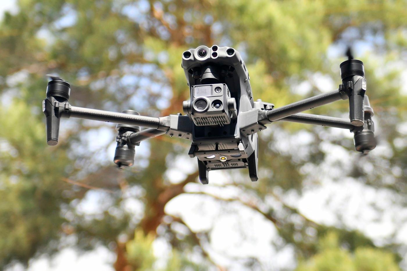 Dron, ilustrační foto