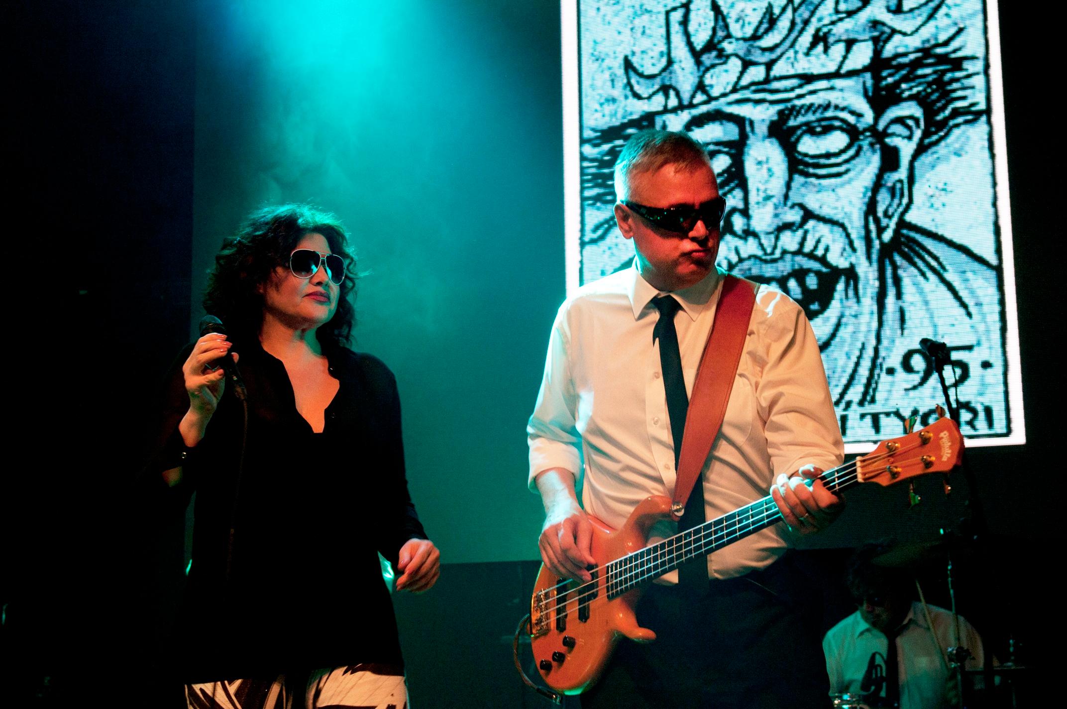 Ilona Csáková a Karel Šůcha