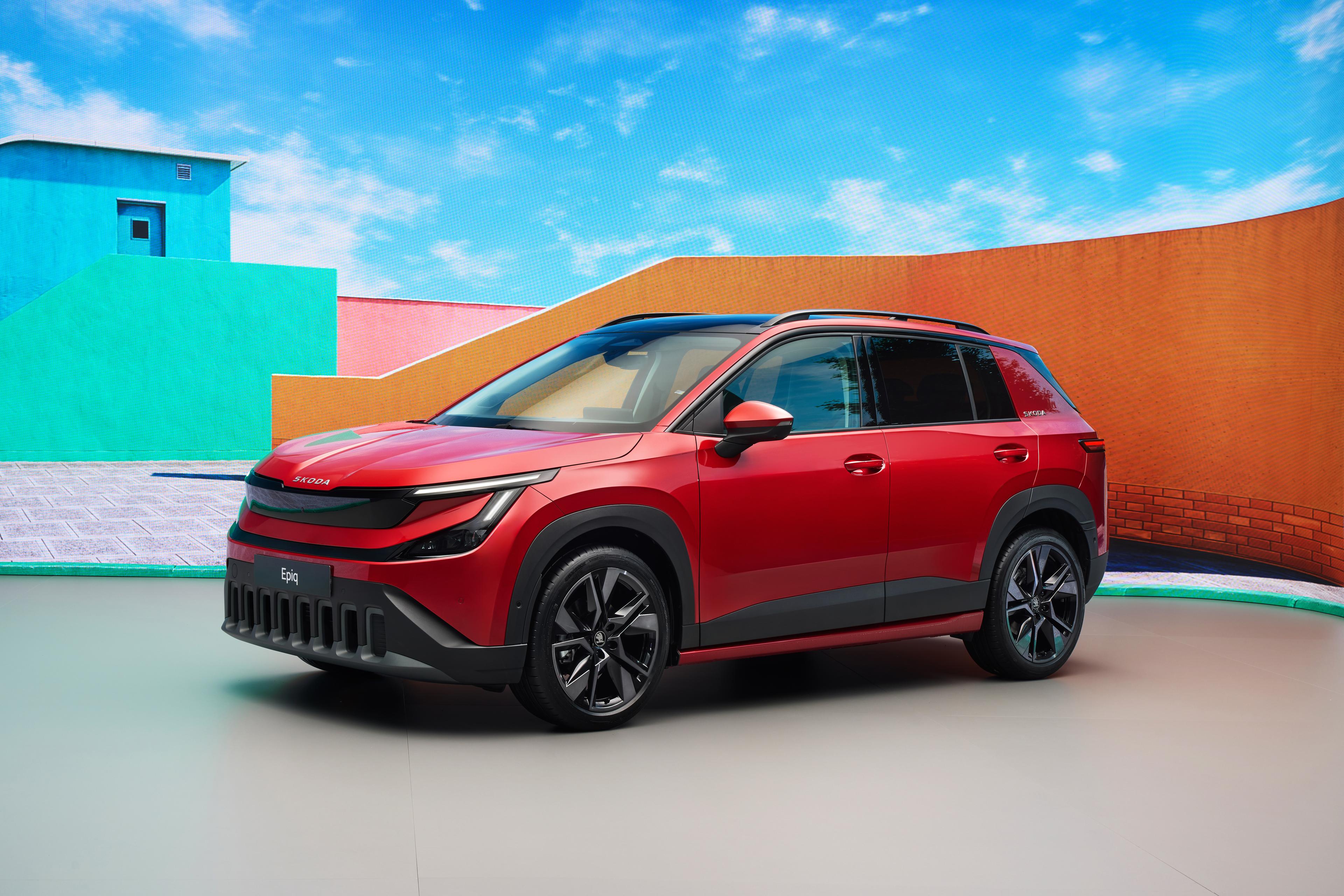 Škoda Auto začne v červnu vyrábět svůj dosud nejdostupnější elektromobil Epiq. K prvním zákazníkům se dostane na konci léta. Předprodej spustí ve středu, kdy oznámí i ceník.
