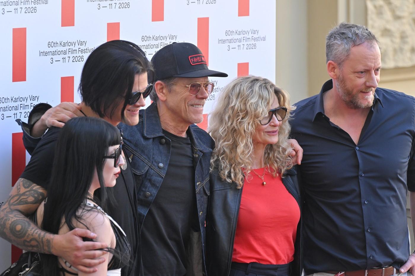 Herec Kevin Bacon dorazil do Karlových Varů