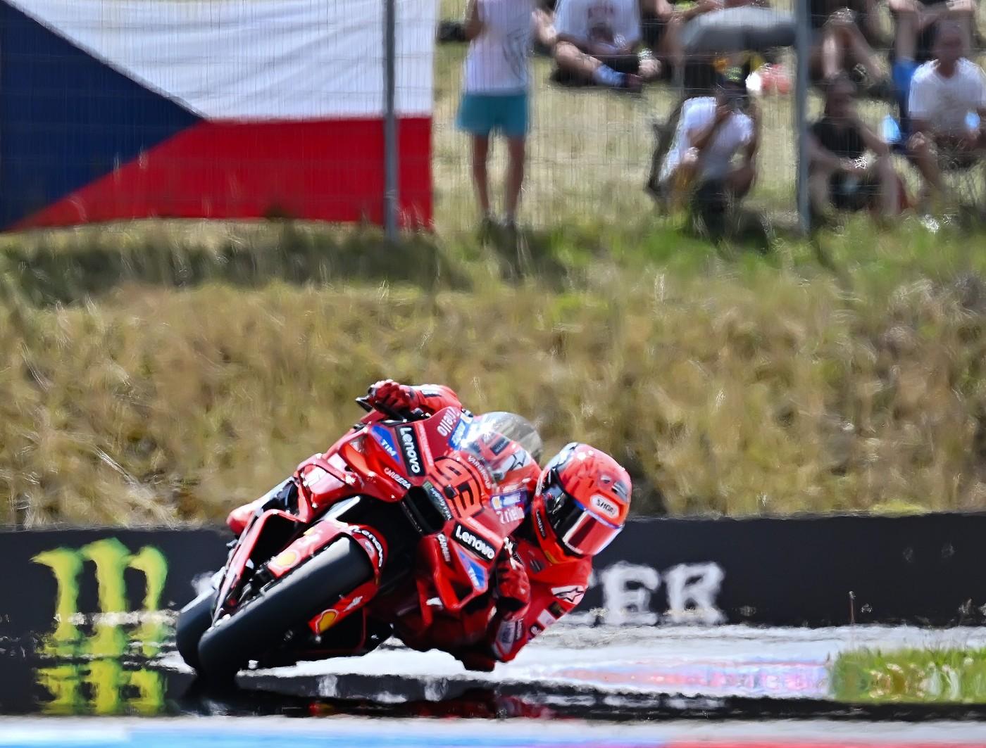 Velká cena ČR, závod mistrovství světa silničních motocyklů kategorie MotoGP, 20. července 2025, Brno. Marc Márquez ze Španělska, tým Ducati Lenovo Team.