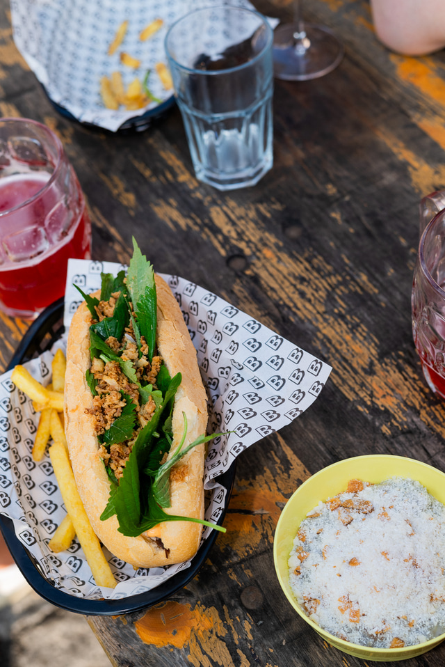 Nhà hai hành připravilo vietnamské bagety